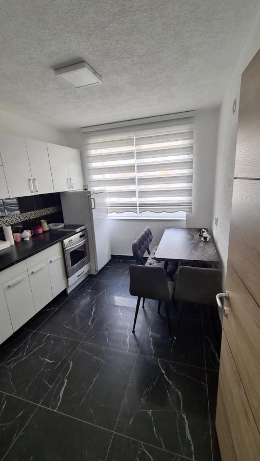 Galata Vip Apartment Novi Pazar Buitenkant foto